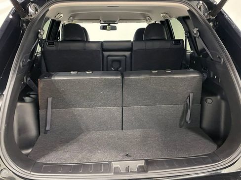 Used 2024 Mitsubishi Outlander SEL image 5