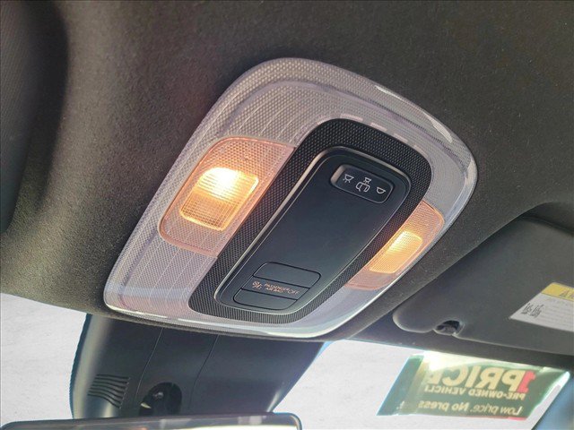 Used 2025 Hyundai Elantra Sport w/ Cargo Package FWD image 16