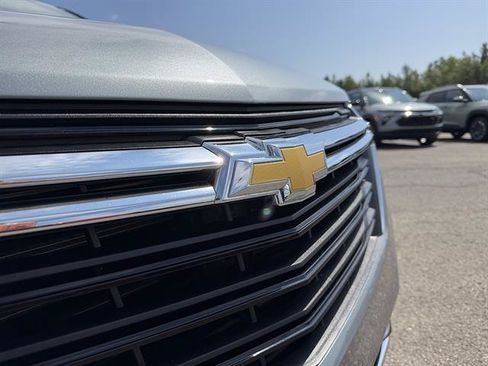 Used 2024 Chevrolet Equinox LT AWD/4WD image 10