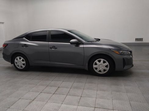 Used 2024 Nissan Sentra S image 11