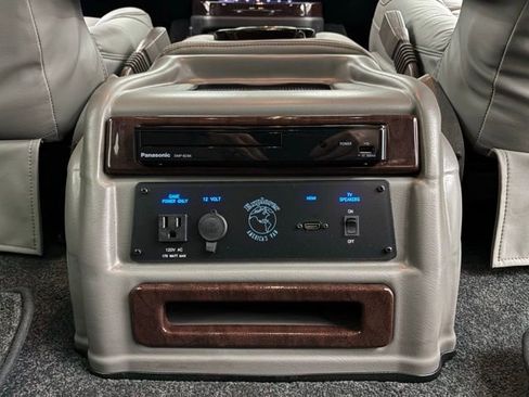 New 2026 GMC Savana 2500 w/ Driver Convenience Package image 48