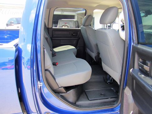 Used 2016 RAM 2500 Tradesman w/ Popular Equipment Group AWD/4WD image 8