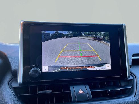 Used 2023 Toyota RAV4 XLE w/ Convenience Package FWD image 27