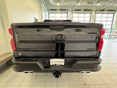 Used 2024 Chevrolet Silverado 1500 RST AWD/4WD image 34