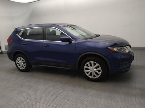 Used 2017 Nissan Rogue S AWD/4WD image 11