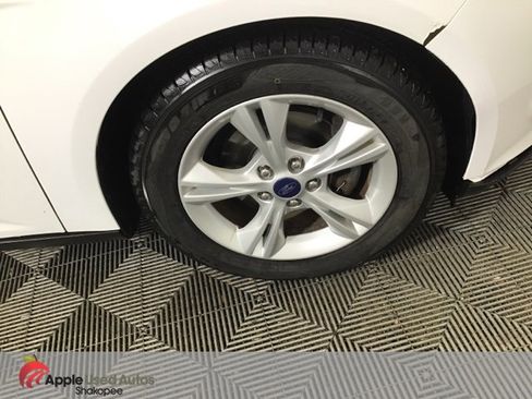 Used 2014 Ford Focus SE image 23