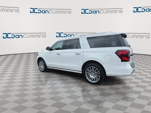 Used 2022 Ford Expedition Max Platinum AWD/4WD image 6