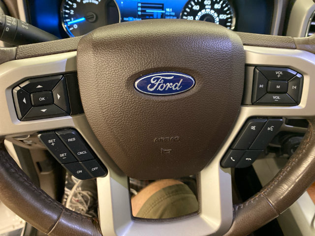 Used 2018 Ford F150 King Ranch w/ Equipment Group 601A Luxury AWD/4WD image 19