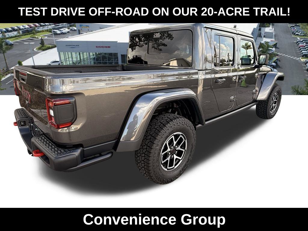 New 2026 Jeep Gladiator Rubicon w/ Steel Power Dome Hood Package AWD/4WD image 4