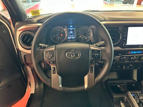 Certified 2023 Toyota Tacoma Limited AWD/4WD image 18