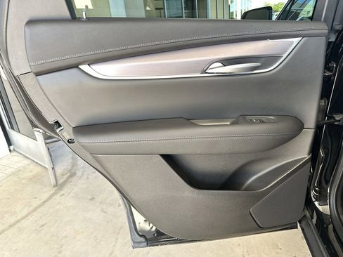 New 2025 Cadillac XT5 Luxury w/ LPO, Floor Liner Package image 24