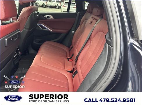 Used 2022 BMW X6 xDrive40i w/ M Sport Package AWD/4WD image 16
