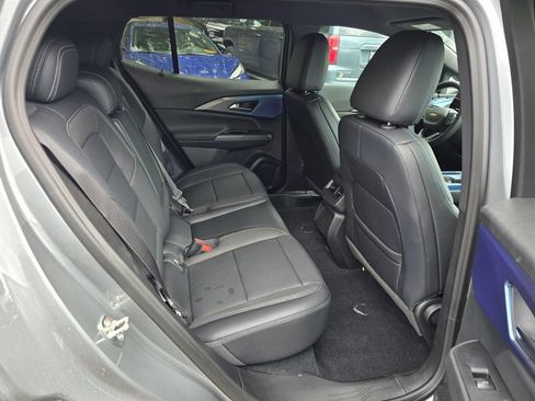 New 2026 Chevrolet Equinox EV LT AWD/4WD image 12
