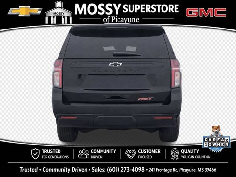 Used 2023 Chevrolet Suburban RST RWD image 9
