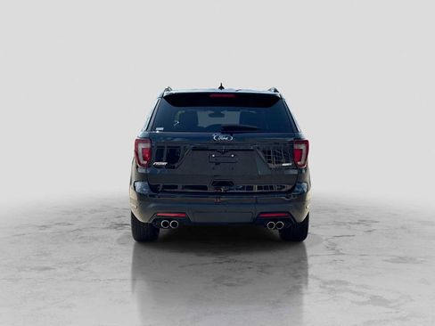 Used 2018 Ford Explorer Sport AWD/4WD image 5