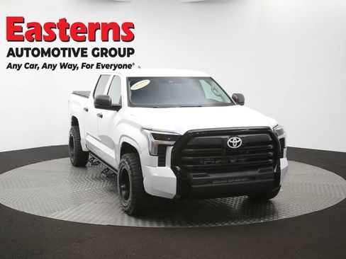 Used 2022 Toyota Tundra SR w/ SR Tow Package RWD image 51