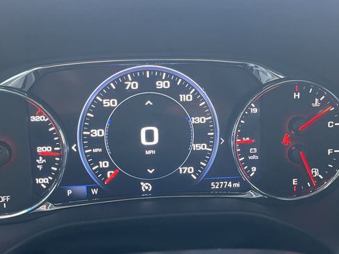Used 2023 GMC Acadia SLT w/ Technology Package image 11