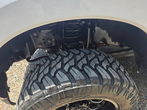 Used 2019 Ford F250 XL w/ Power Equipment Group AWD/4WD image 13