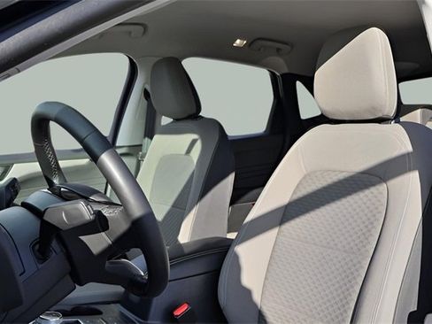 Used 2022 Ford Escape SE w/ Convenience Package image 11