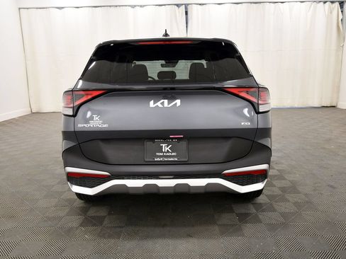 Certified 2025 Kia Sportage LX AWD/4WD image 6