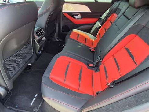 Used 2024 Mercedes-Benz GLE 53 AMG 4MATIC Coupe image 18