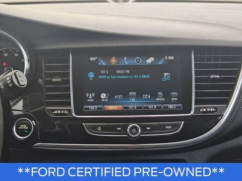 Used 2021 Buick Encore Preferred image 18