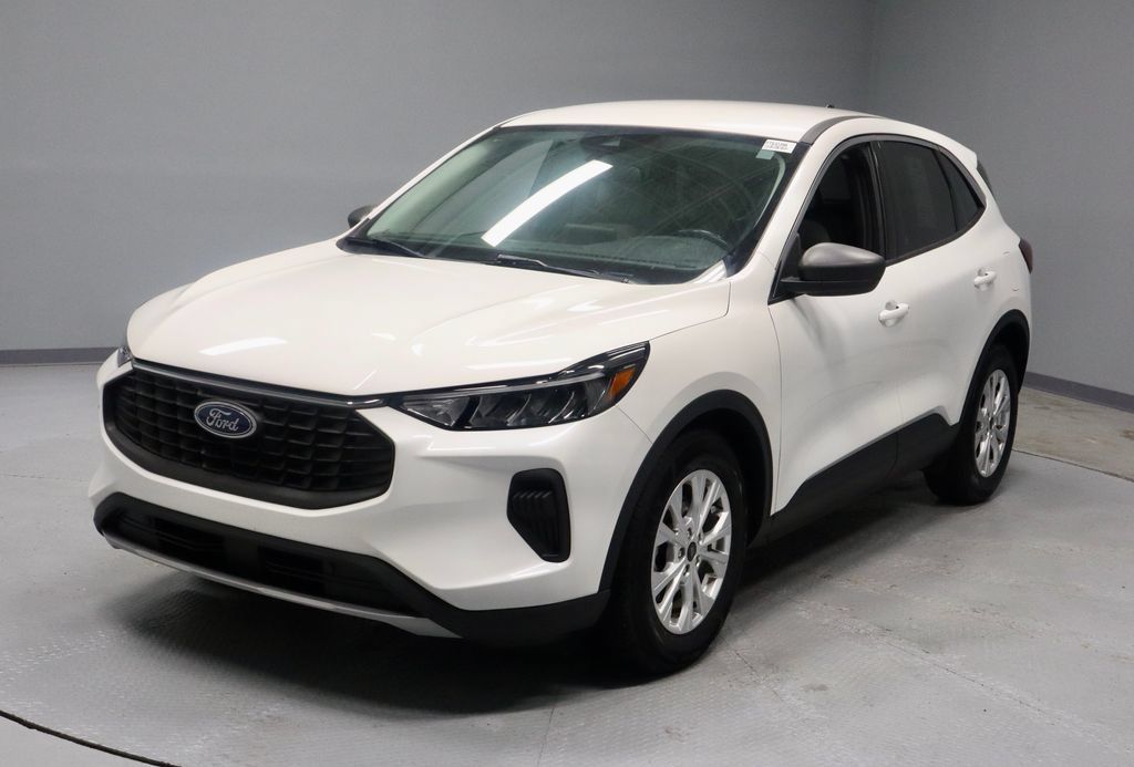 Certified 2023 Ford Escape Active w/ Cold Weather Package FWD image 11