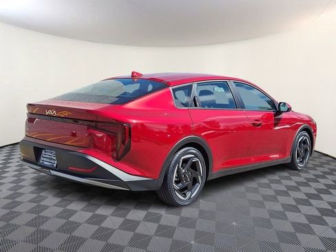Certified 2025 Kia K4 EX image 8