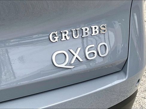 Certified 2026 INFINITI QX60 Luxe FWD image 40