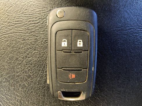 Used 2016 GMC Terrain SL image 32