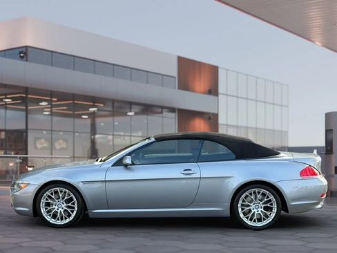 Used 2006 BMW 650i Convertible image 12