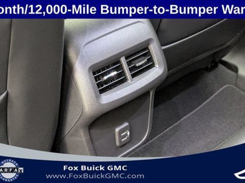 Used 2023 GMC Terrain SLT w/ Infotainment Package II AWD/4WD image 32