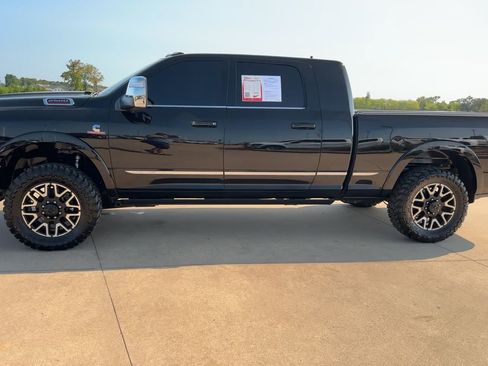 Used 2024 RAM 2500 Limited image 6