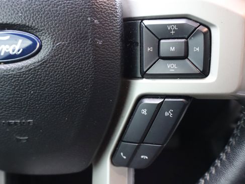 Used 2018 Ford F150 Lariat w/ Equipment Group 502A Luxury image 24