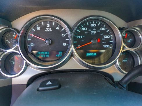 Used 2010 GMC Sierra 1500 SLE w/ Power Pack Plus AWD/4WD image 12