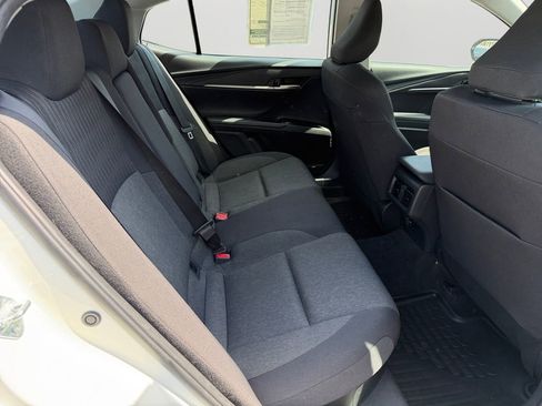 Used 2025 Toyota Camry LE image 13