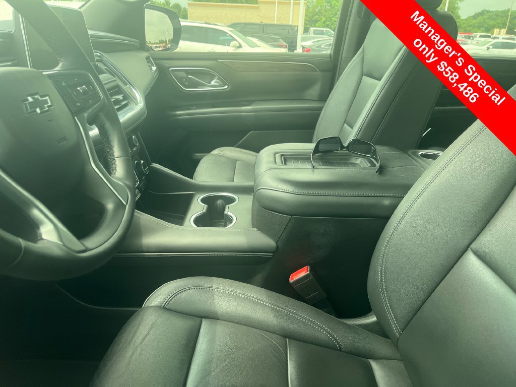 Used 2023 Chevrolet Tahoe Z71 w/ Luxury Package AWD/4WD image 8