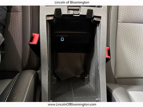 Used 2019 Ford Escape SE image 28