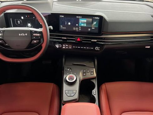 New 2026 Kia Sportage SX Prestige AWD/4WD image 16