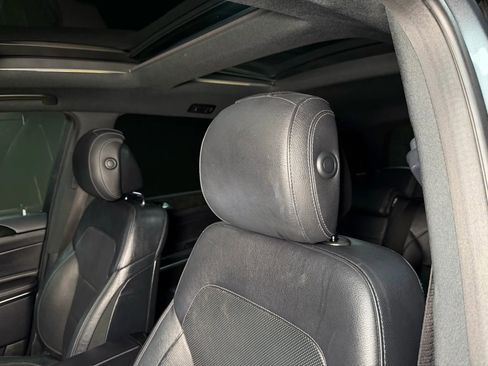 Used 2017 Mercedes-Benz GLS 550 GLS 550 Sport Utility 4D w/ Driver Assistance Package image 43