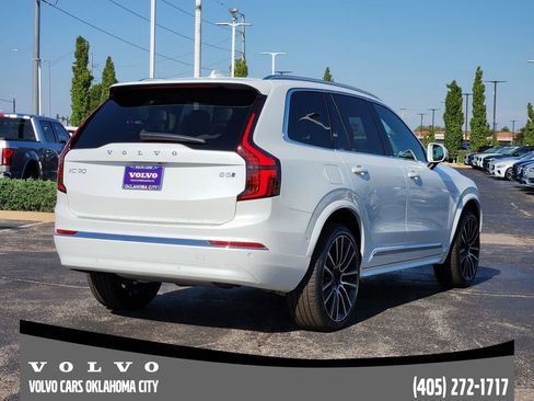 Used 2026 Volvo XC90 B5 Plus w/ Protection Package Premier image 5