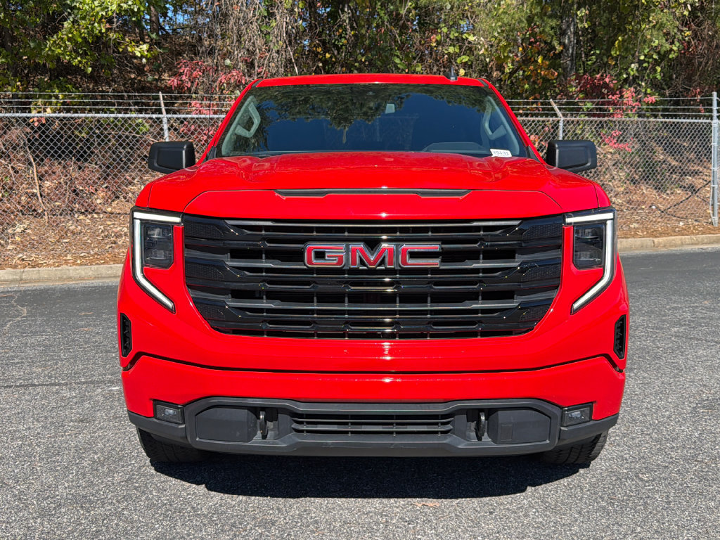 Used 2024 GMC Sierra 1500 Elevation AWD/4WD image 2