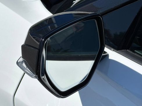 Used 2023 Chevrolet Corvette Stingray Premium Conv w/ Z51 Performance Package RWD image 50