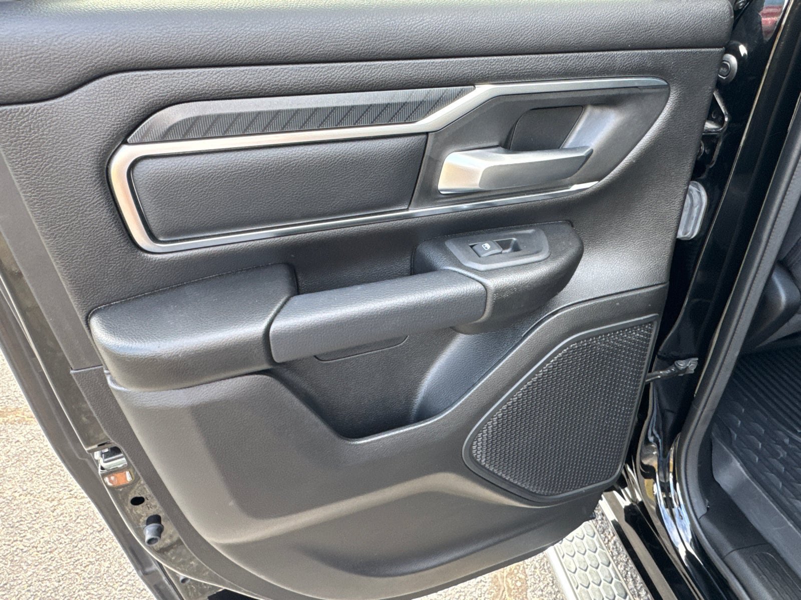 Used 2025 RAM 1500 Big Horn RWD image 23