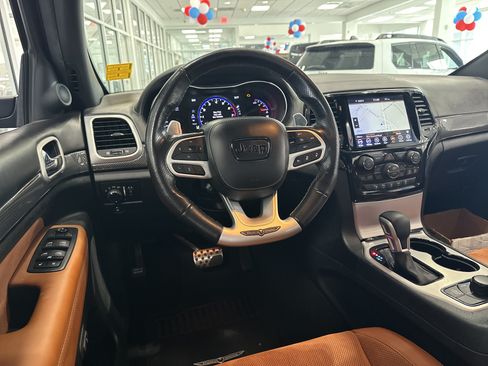 Used 2020 Jeep Grand Cherokee Trackhawk AWD/4WD image 22