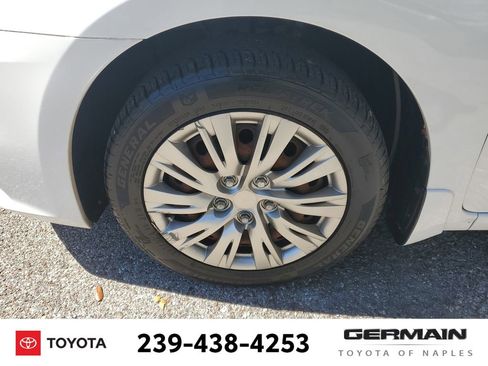 Used 2019 Nissan Sentra S image 13