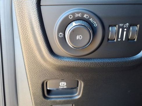 New 2025 Jeep Grand Cherokee L Limited image 22