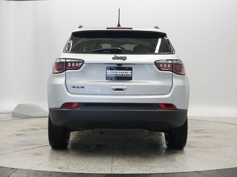 New 2026 Jeep Compass Latitude image 8