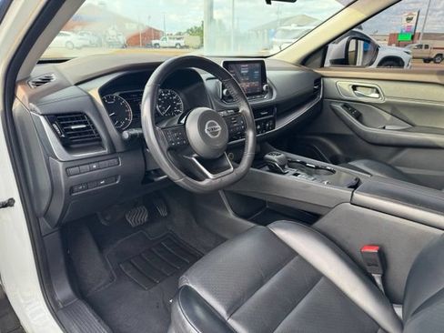 Used 2021 Nissan Rogue SV w/ Premium Package FWD image 19