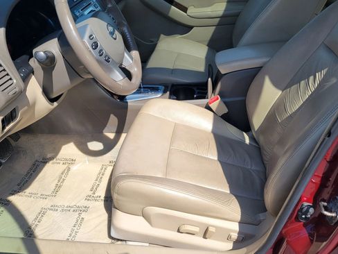 Used 2010 Nissan Altima 2.5 SL w/ SL Pkg image 16